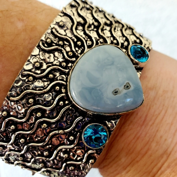 New Owyhee Opal and Blue Topaz 925 Silver Cuff Bracelet. - Picture 15 of 16